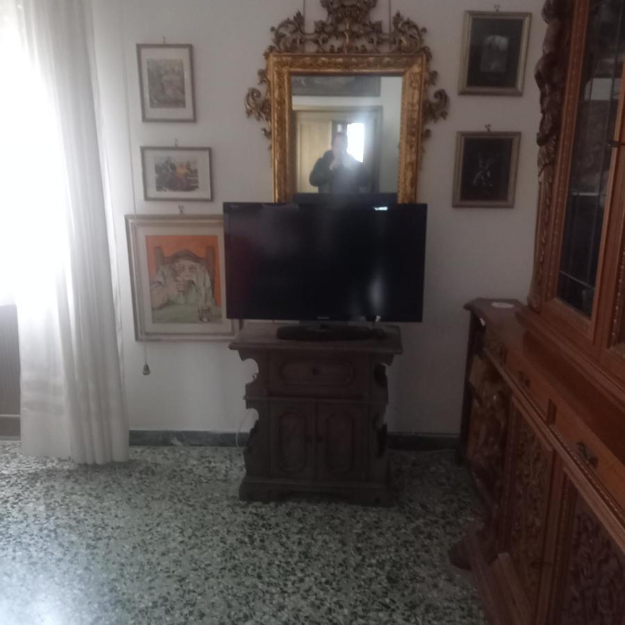 Il Nido Di Mamma E Babbo Apartman Civitavecchia Kültér fotó
