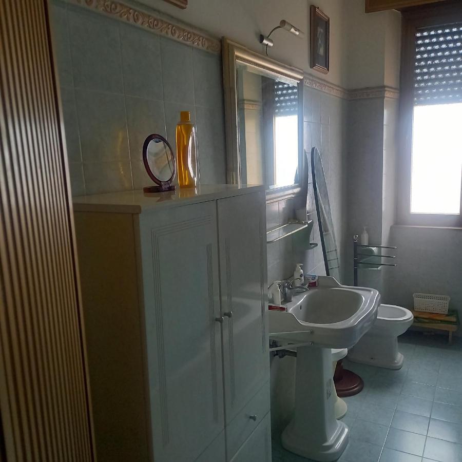 Il Nido Di Mamma E Babbo Apartman Civitavecchia Kültér fotó